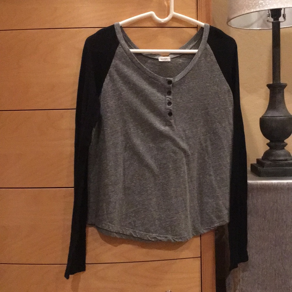Long sleeve shirt